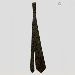 Trumbull & Rhoades men’s tie 58.5”L made in New England, navy & gold preowned